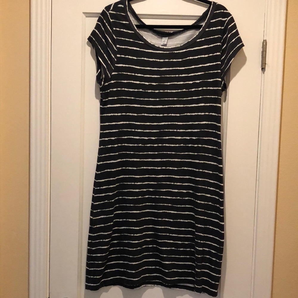 Old Navy striped dress, L